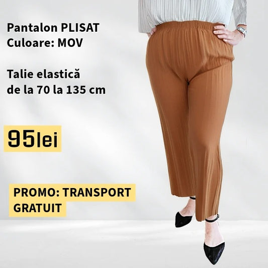 PANTALONI PLISATI culoare CAMEL, talie elastica pana la 135 cm